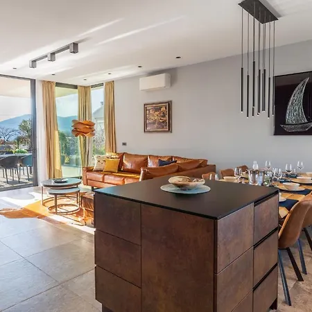 Blumarine וילה *