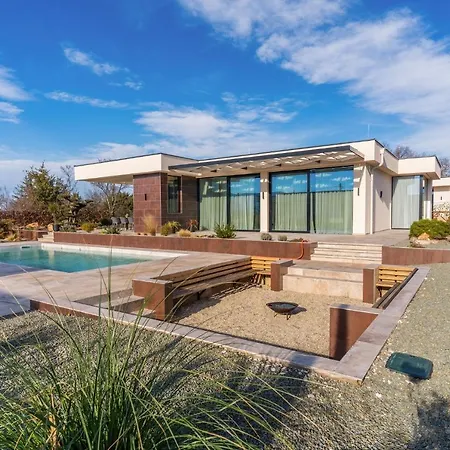 Blumarine וילה *