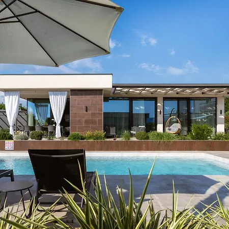 Blumarine Villa *