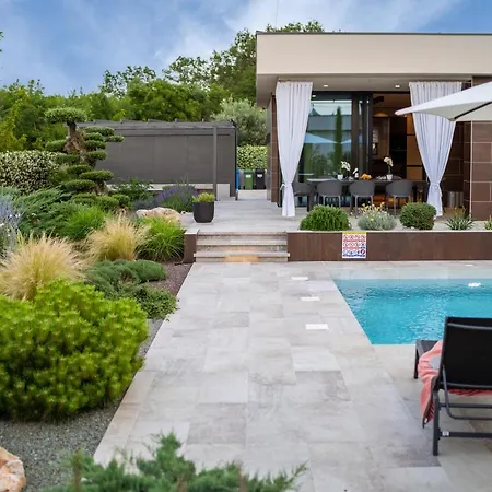 Blumarine Villa *