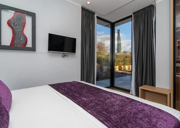 Βίλα Blumarine Brzac