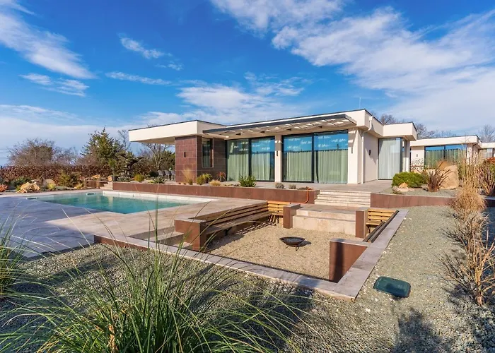 Blumarine Βίλα *