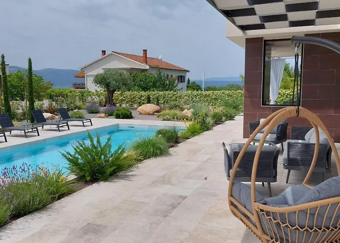 Βίλα Blumarine *